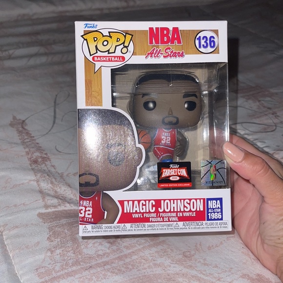 Magic Johnson Funko Pop - Picture 5 of 5